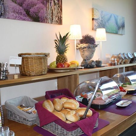 Hotel Am Siebenpfennigsknapp 뤼넨 외부 사진