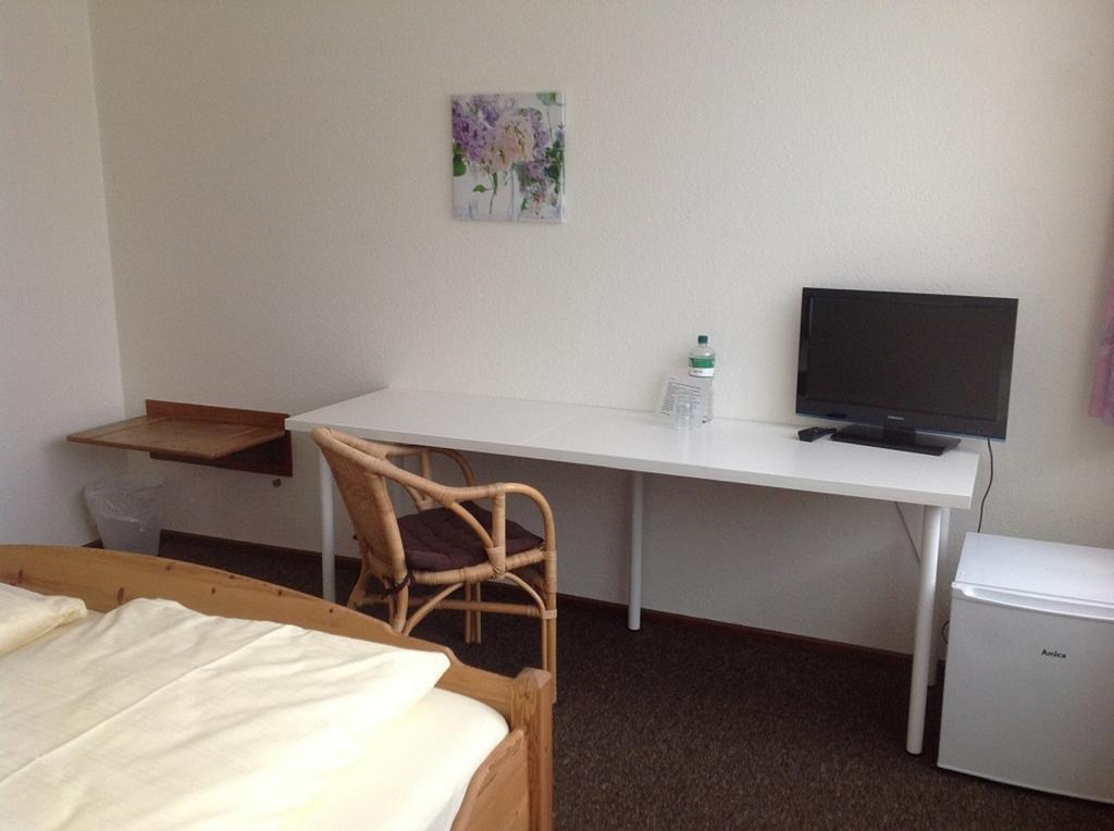 Hotel Am Siebenpfennigsknapp 뤼넨 객실 사진