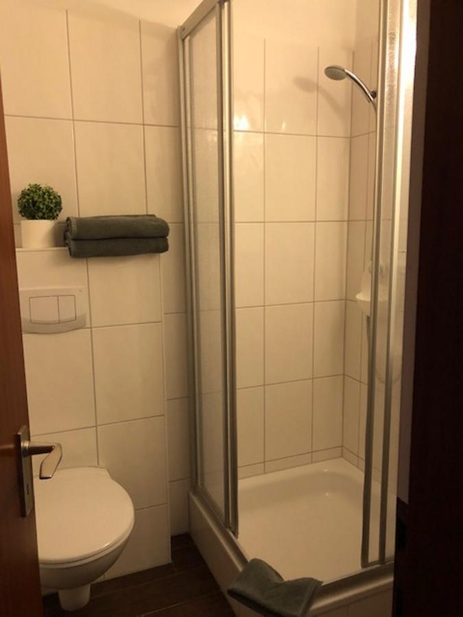 Hotel Am Siebenpfennigsknapp 뤼넨 외부 사진