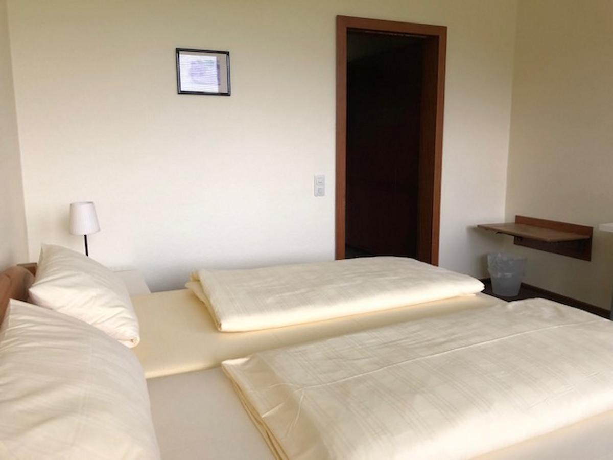 Hotel Am Siebenpfennigsknapp 뤼넨 외부 사진