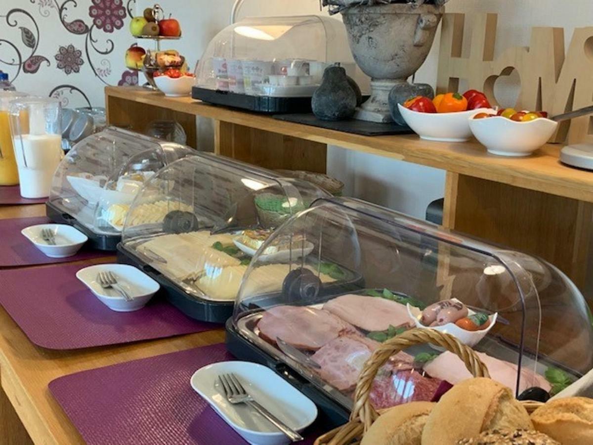 Hotel Am Siebenpfennigsknapp 뤼넨 외부 사진