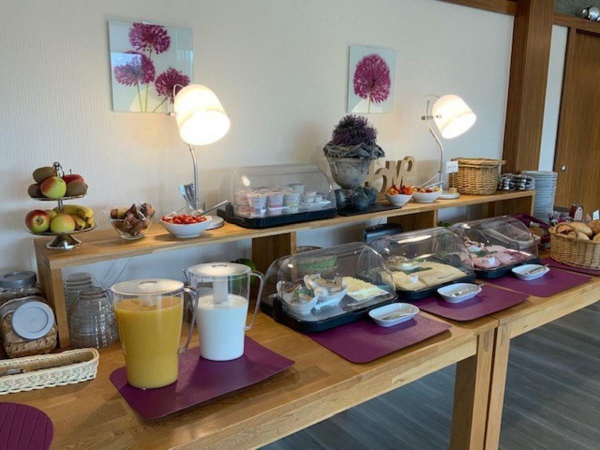 Hotel Am Siebenpfennigsknapp 뤼넨 외부 사진
